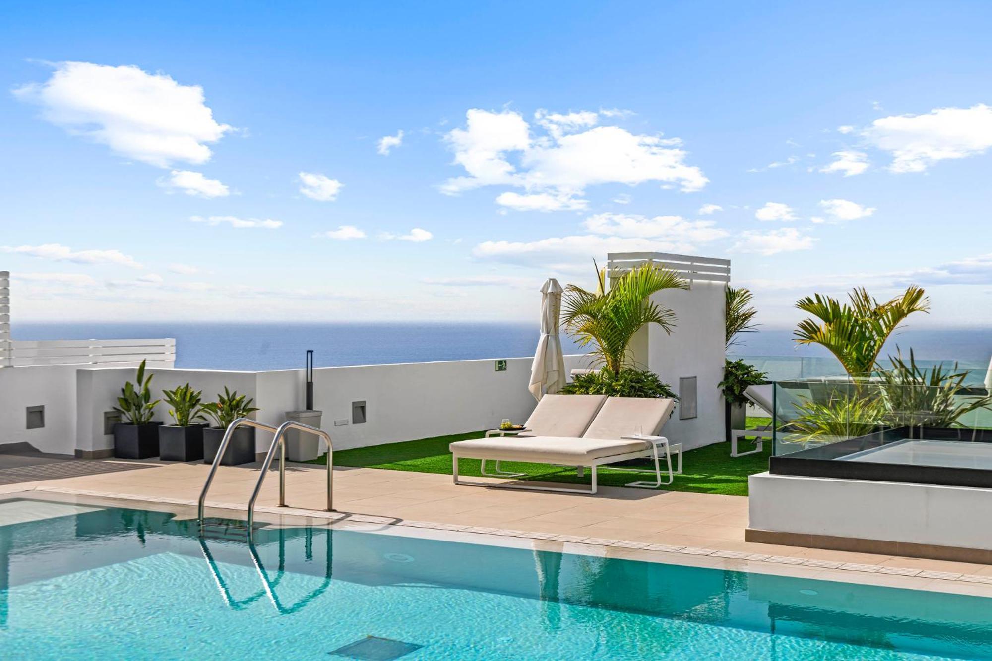 Palmera Sea View Паталавака Екстериор снимка