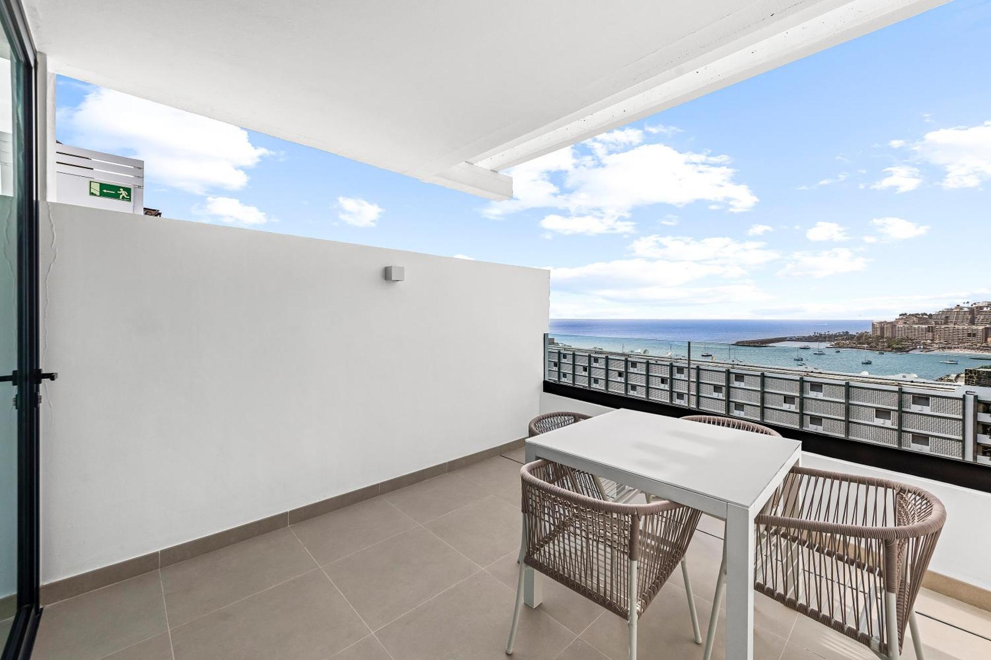 Palmera Sea View Паталавака Екстериор снимка